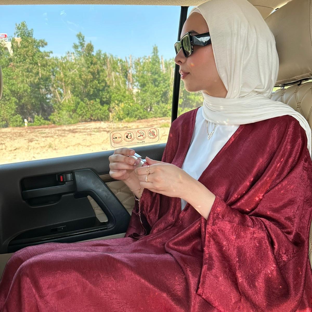 Khaleeji Farasha Abaya and Hijab Set