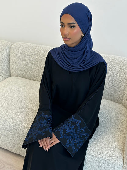 Mina black closed nida abaya