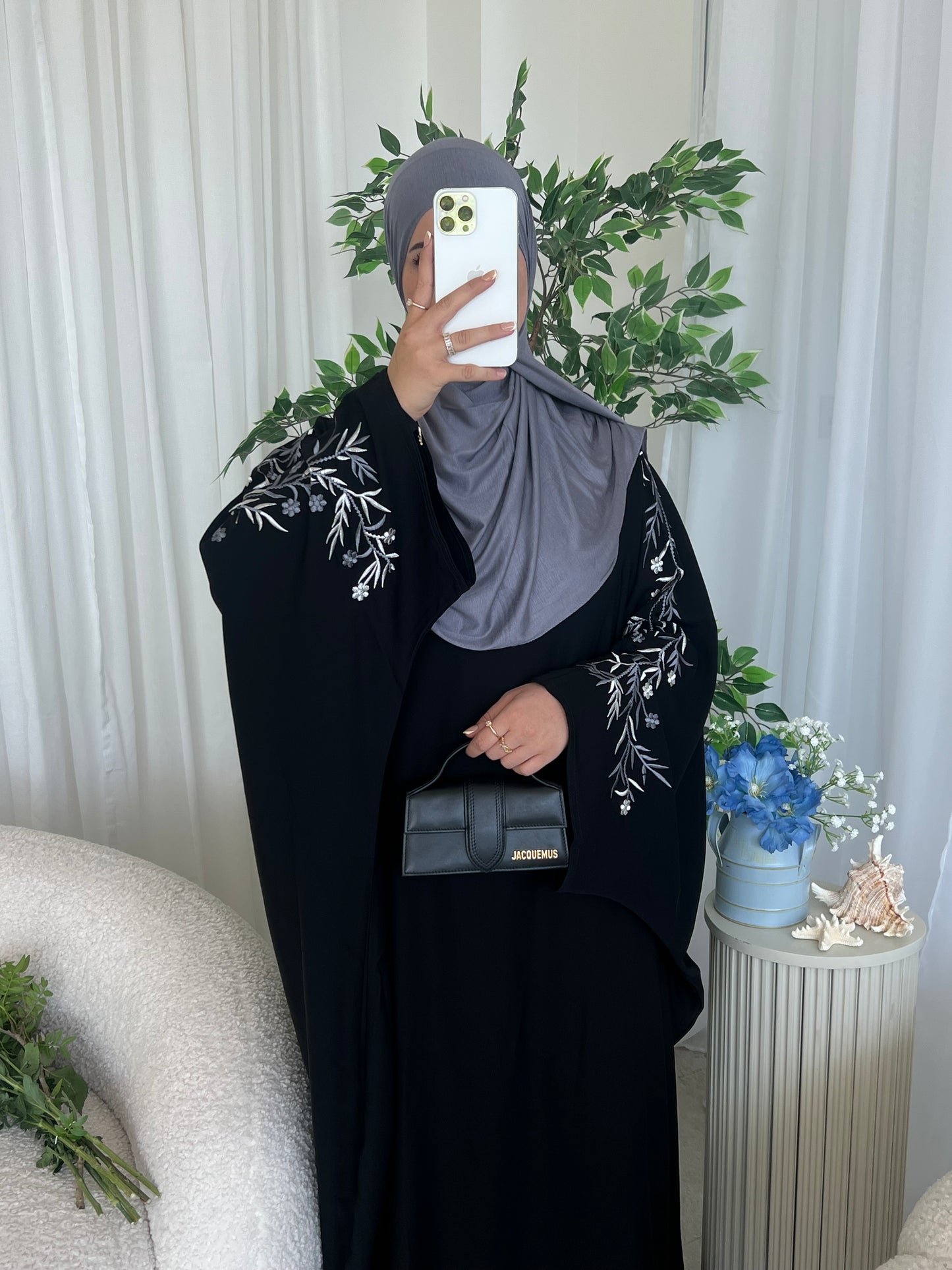 Anissa black batwing with grey embroidery abaya