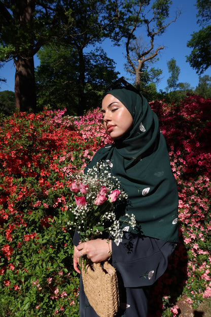 Yasmina Embroidery Buttoned Abaya