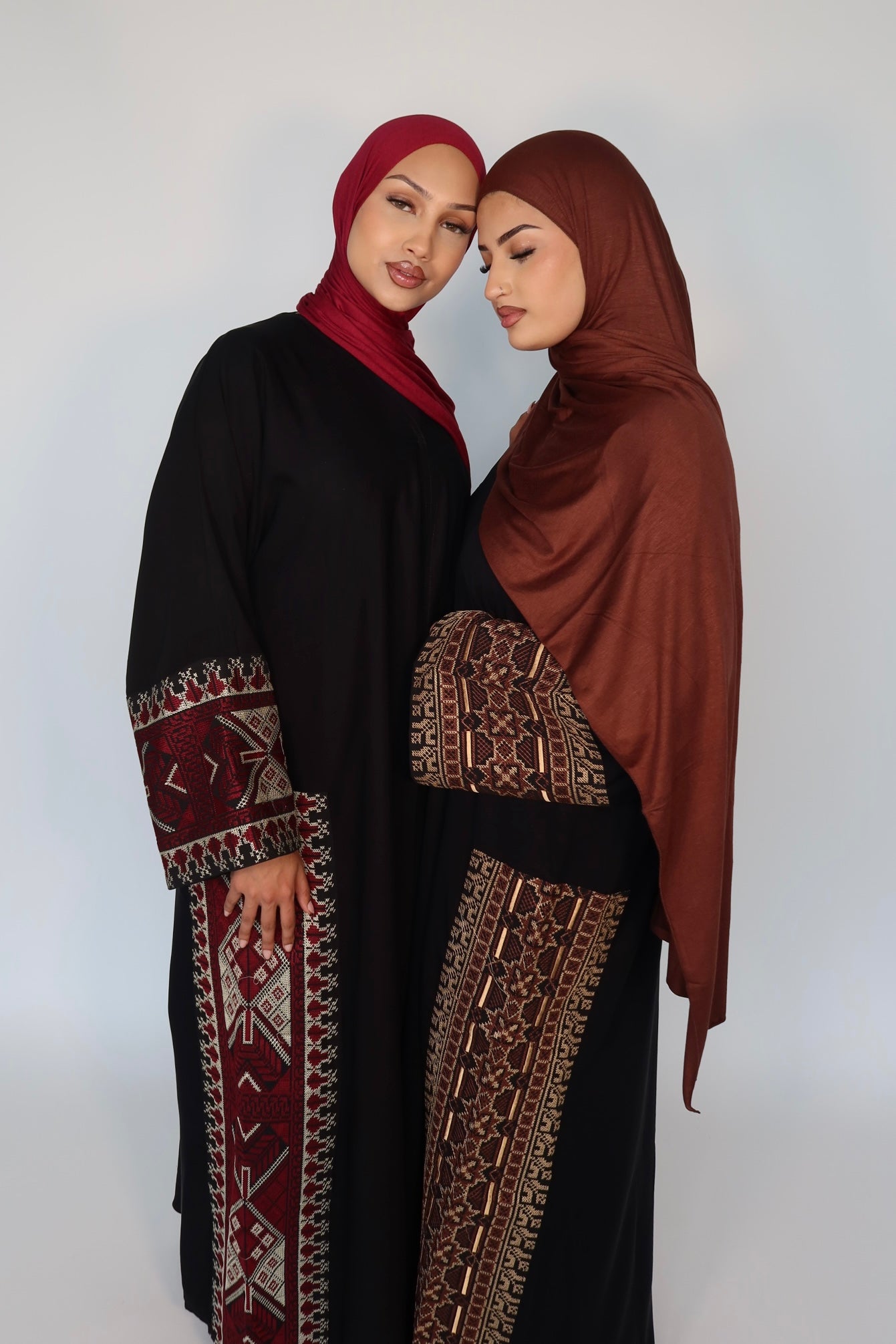 Tatreez 3.0 black buttoned nida abaya embroidery