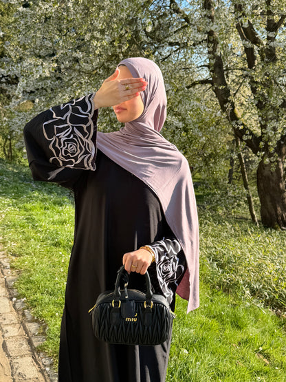 Rose closed abaya