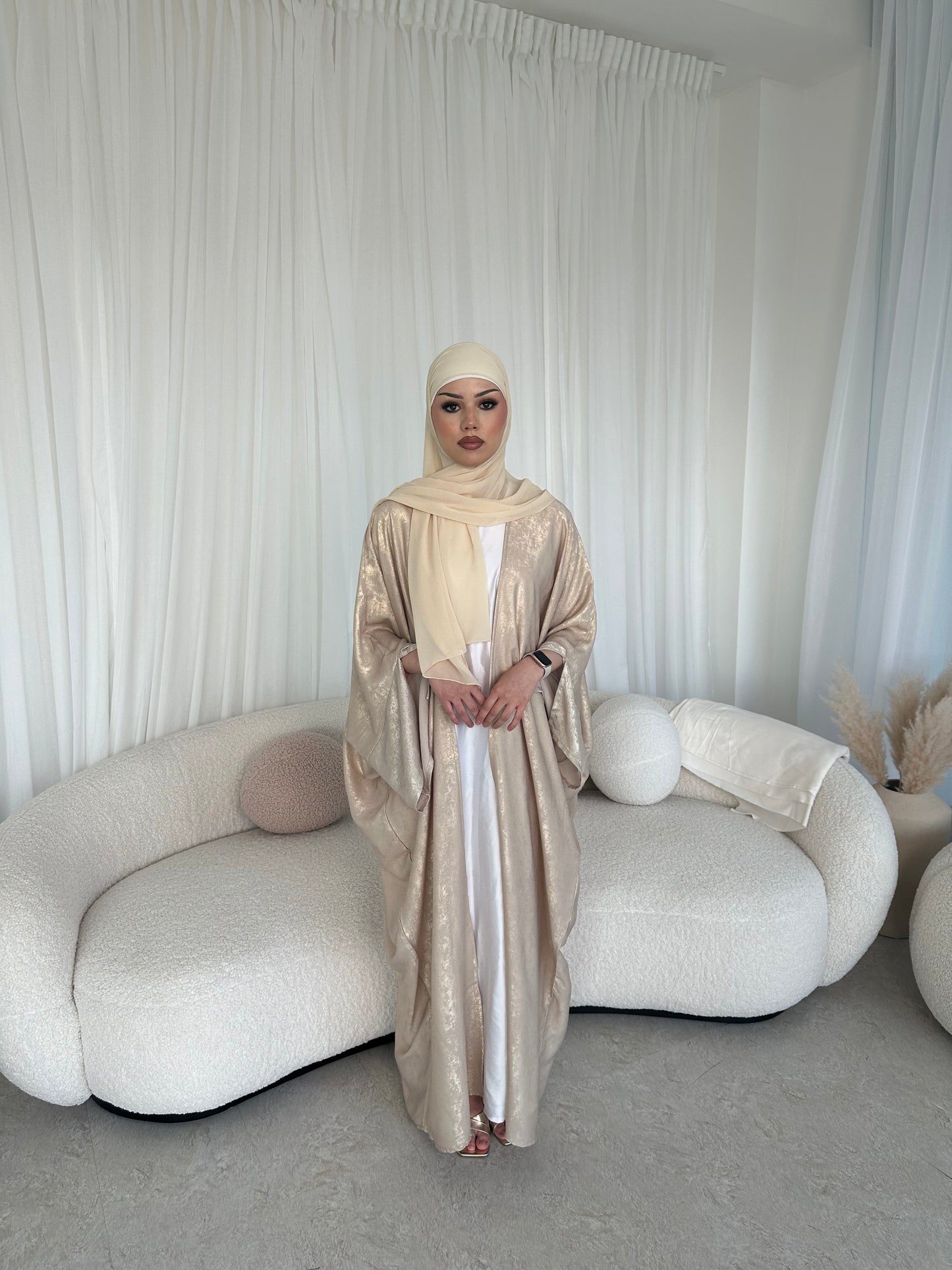 Esra Metallic Open Abaya