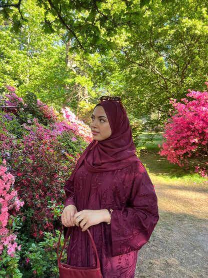 Anaaqa embroidery buttoned abaya