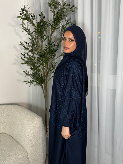 Anaaqa embroidery buttoned abaya