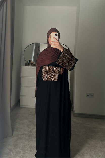 Tatreez 2.0 black closed nida abaya with brown embroidery
