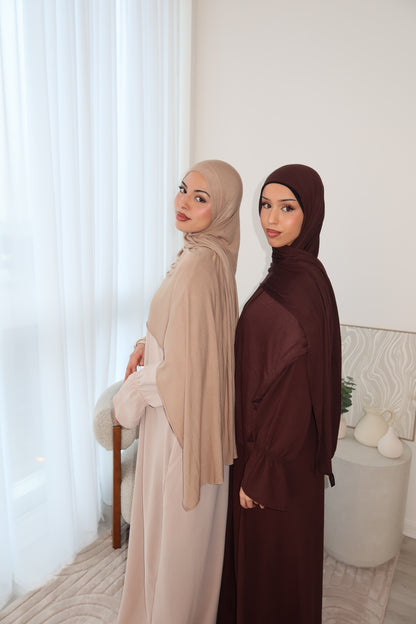 Cuffed bell sleeve essential abaya crepe
