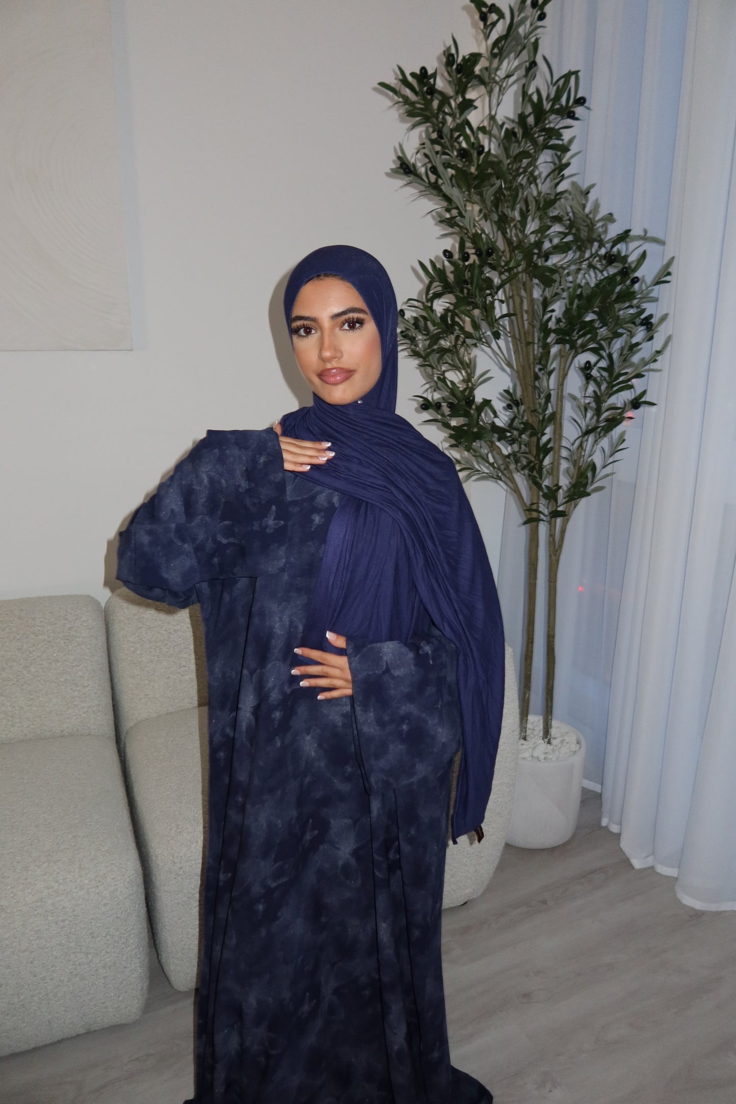 Leena Butterfly printed closed abaya