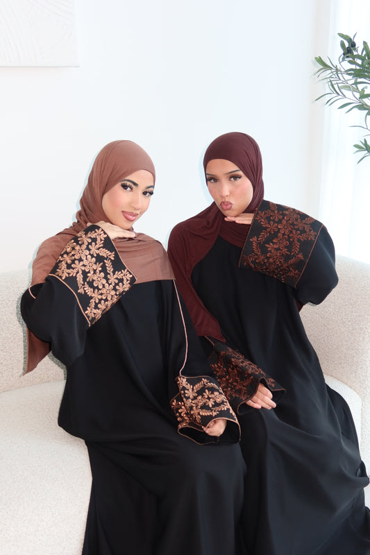 Mina black closed nida abaya