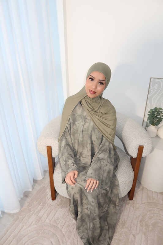 Leena Butterfly printed closed abaya