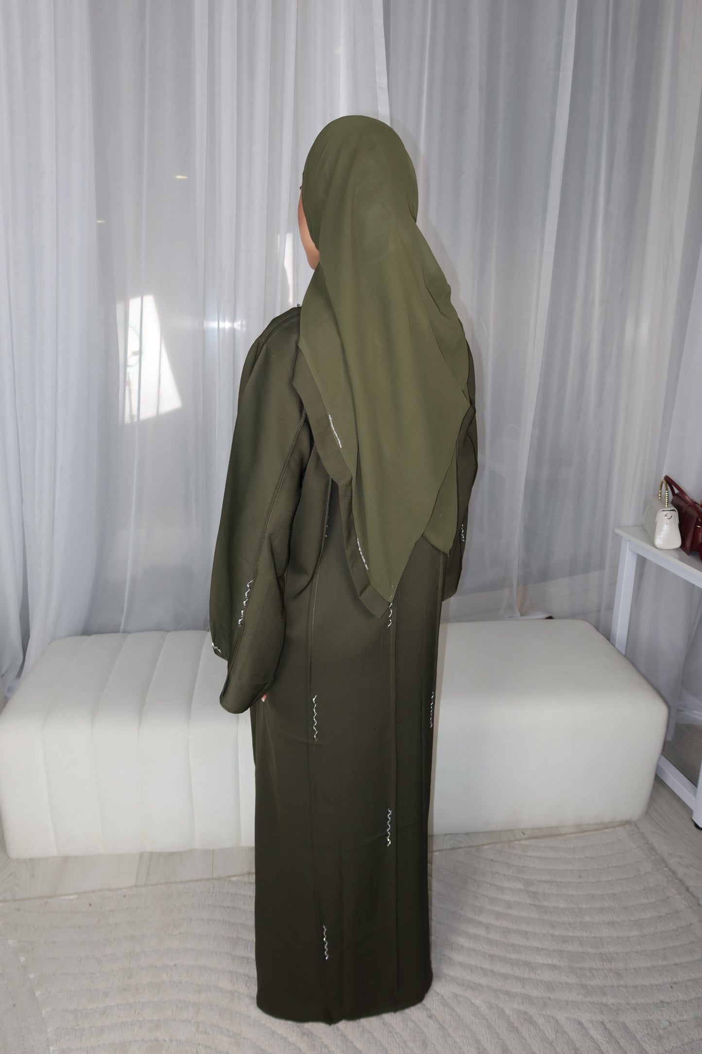 Sultan olive embellished buttoned abaya