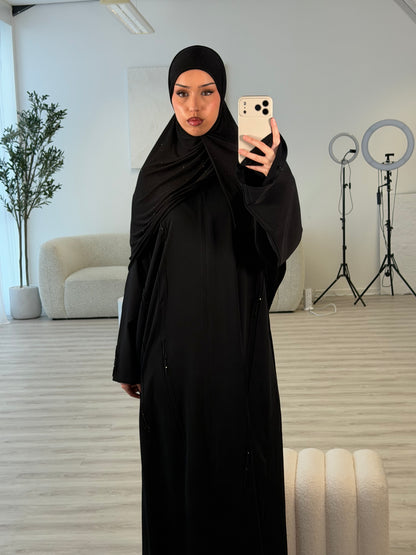 Nisa 2.0 Embellished Black Abaya