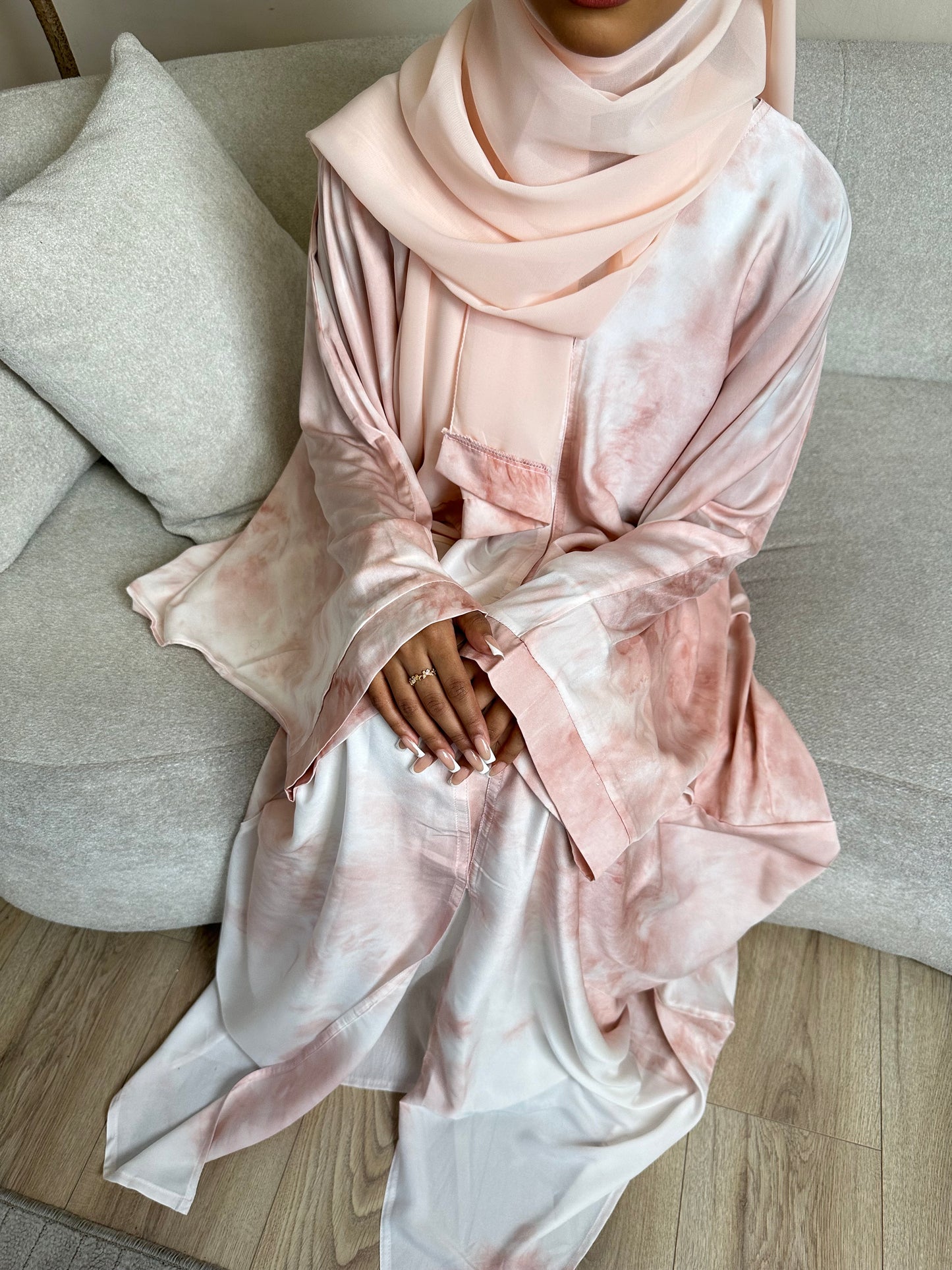 Layaan Tie-Dye Print Butterfly Abaya