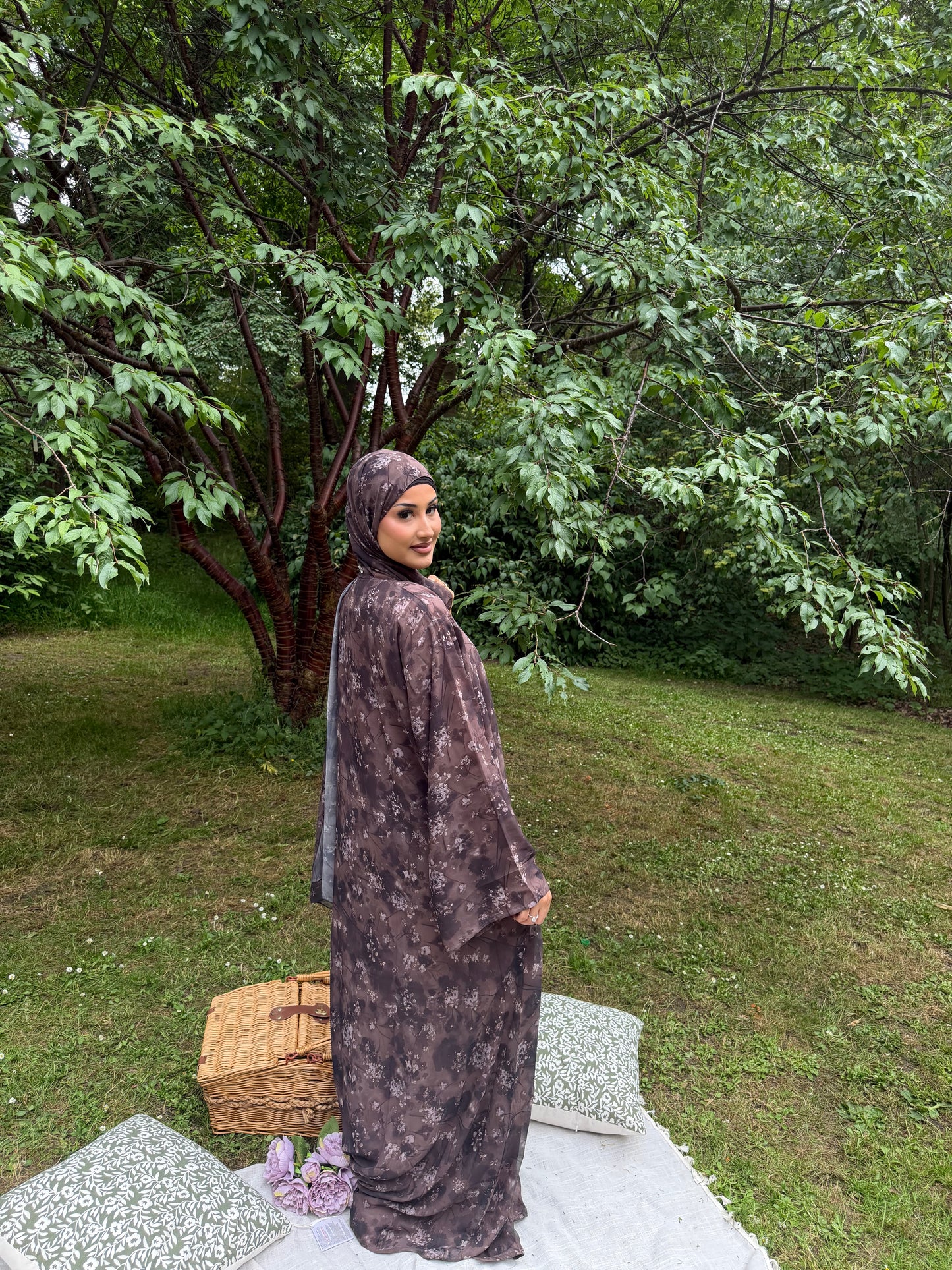 Warda 2.0 floral printed collection LIMITED EDITION