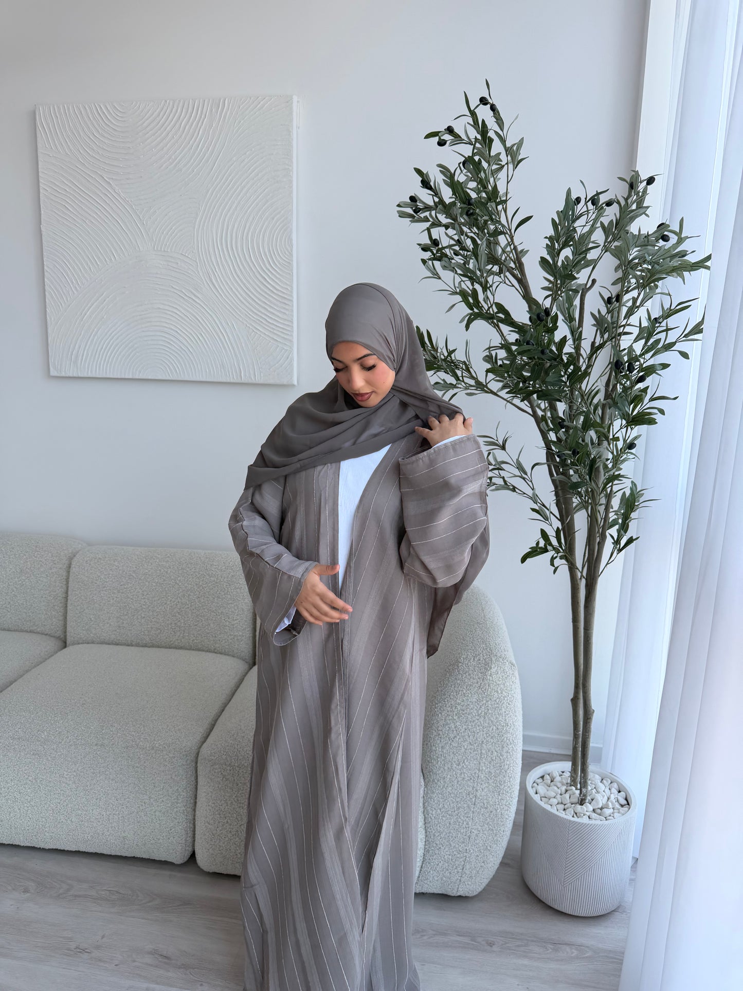 Essential striped open abaya