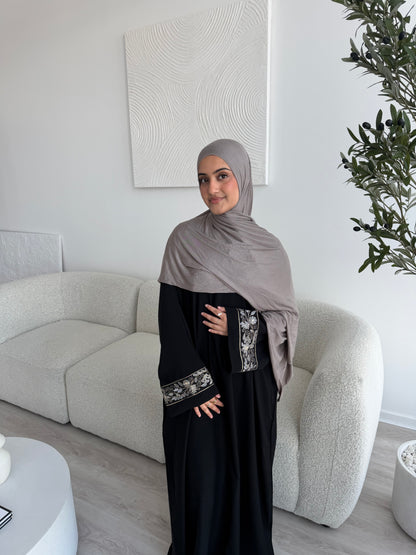 Haniya 2.0 black closed nida abaya LIMITED EDITION