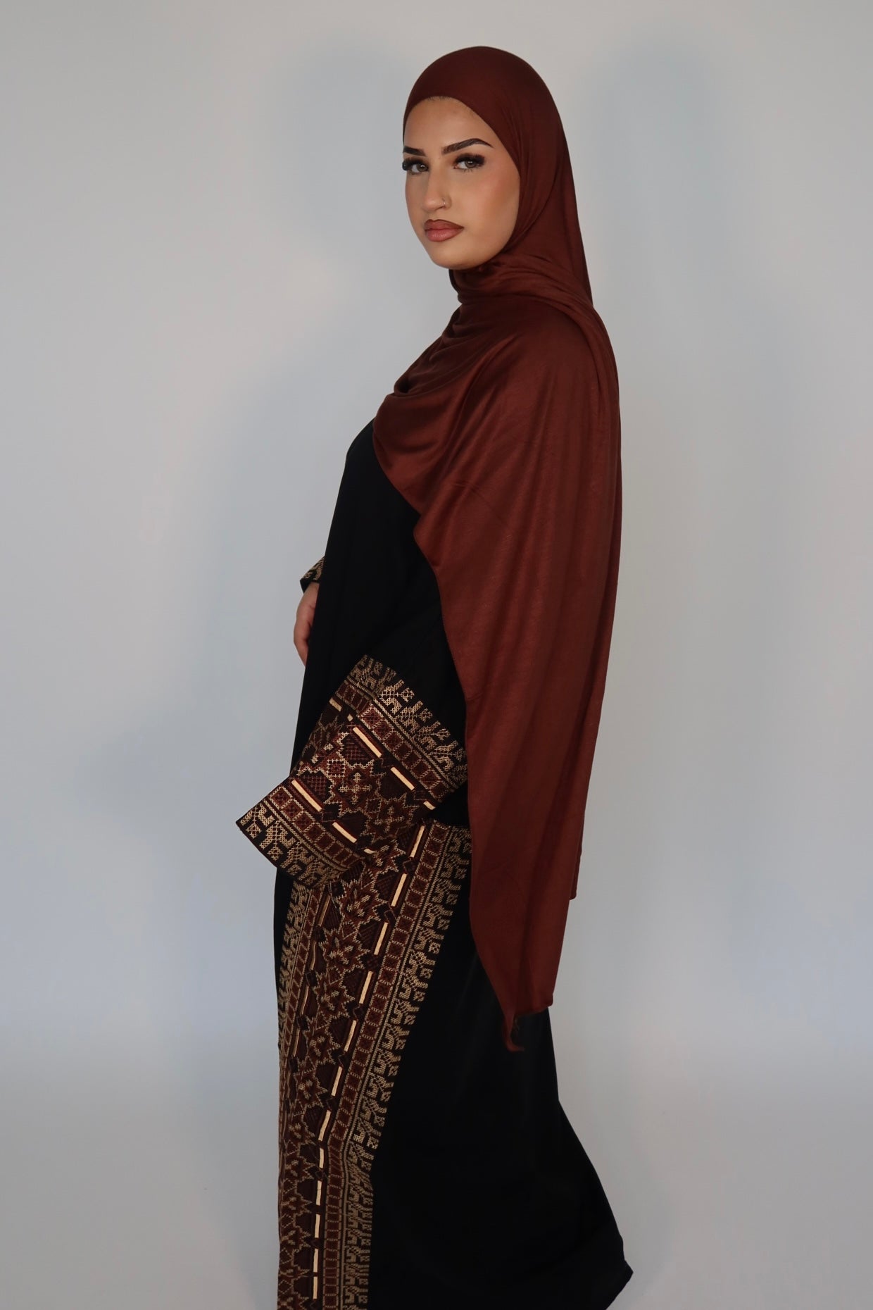 Tatreez 3.0 black buttoned nida abaya embroidery