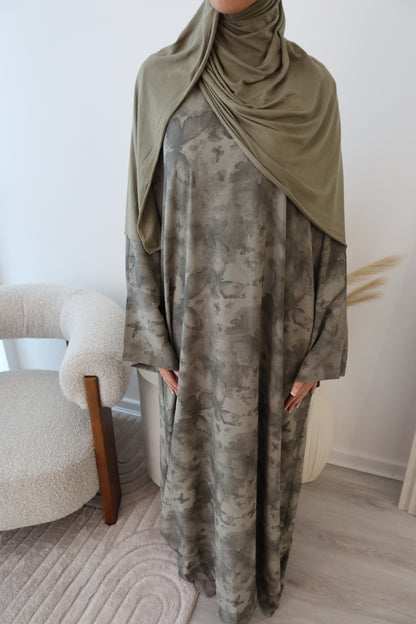 Leena Butterfly printed closed abaya