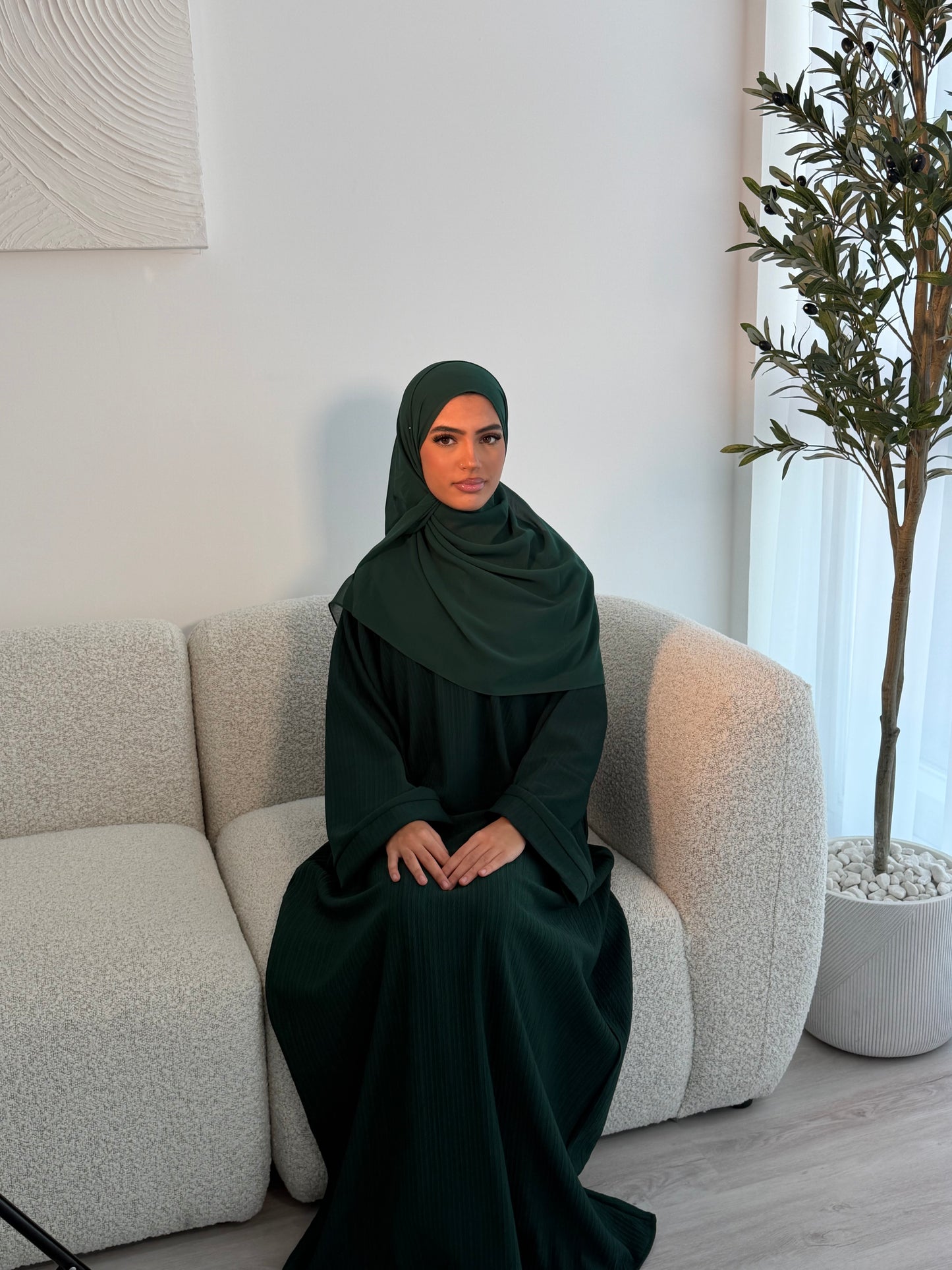 Knitted closed abaya