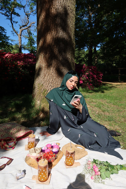 Yasmina Embroidery Buttoned Abaya