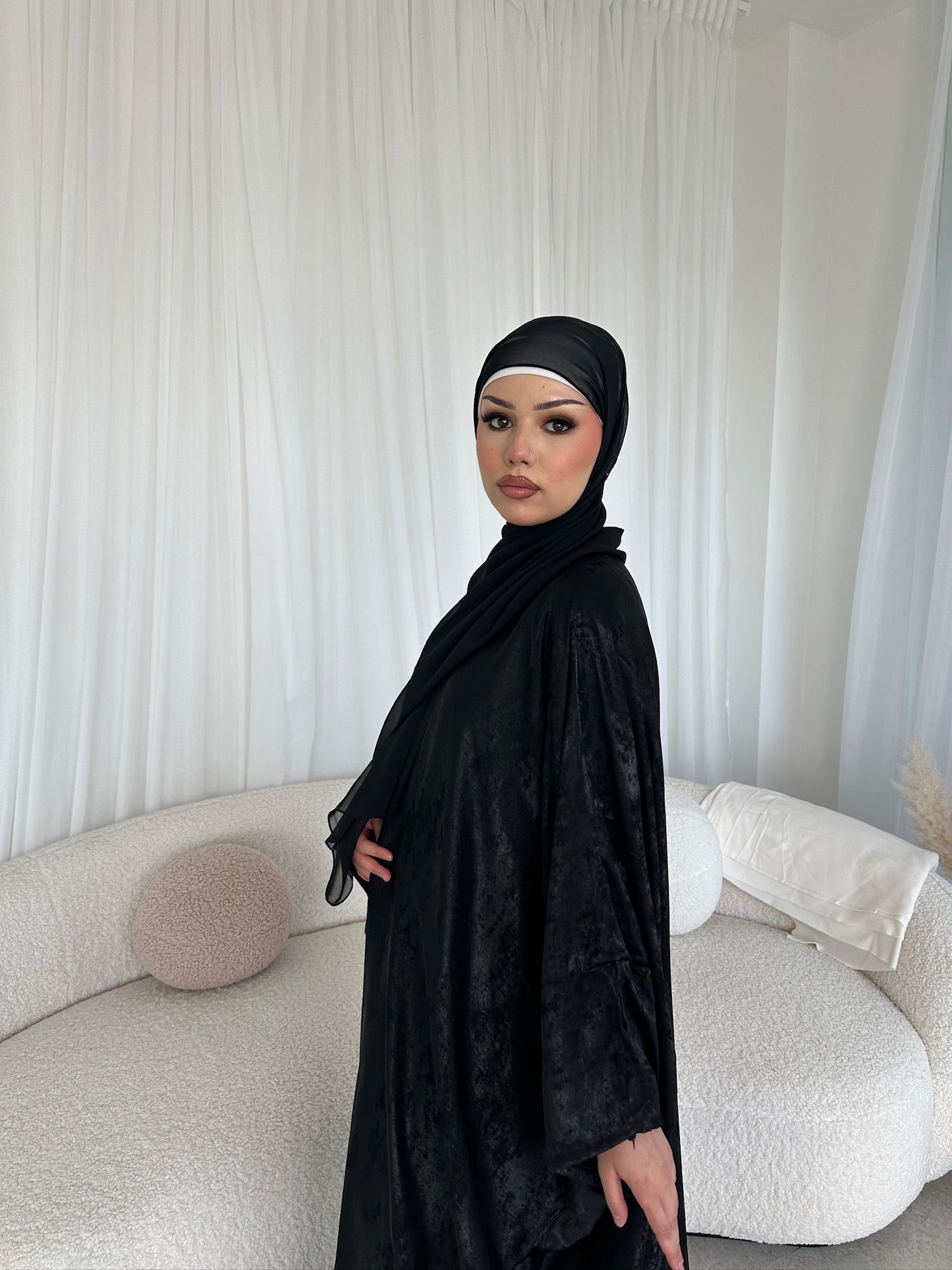 Esra Metallic Open Abaya