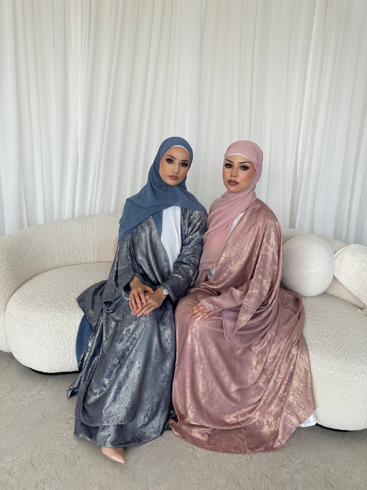 Esra Metallic Open Abaya