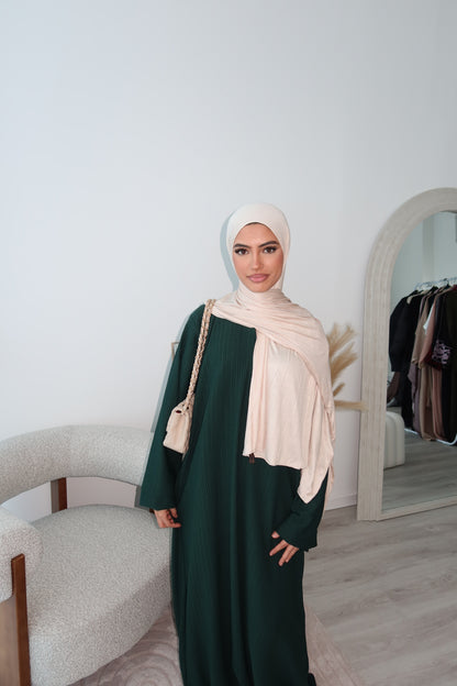 Knitted closed abaya