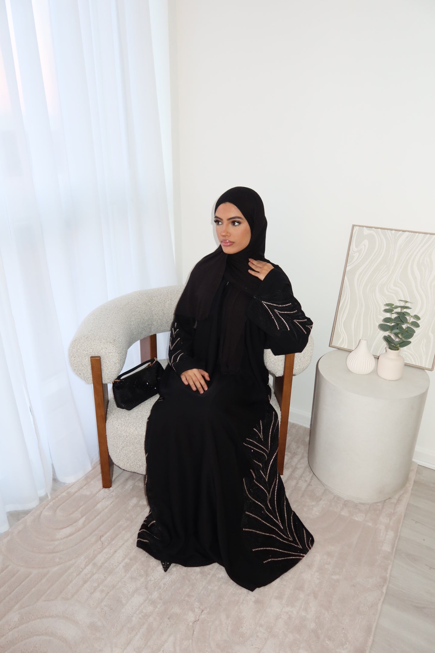 Ziya luxury closed black abaya