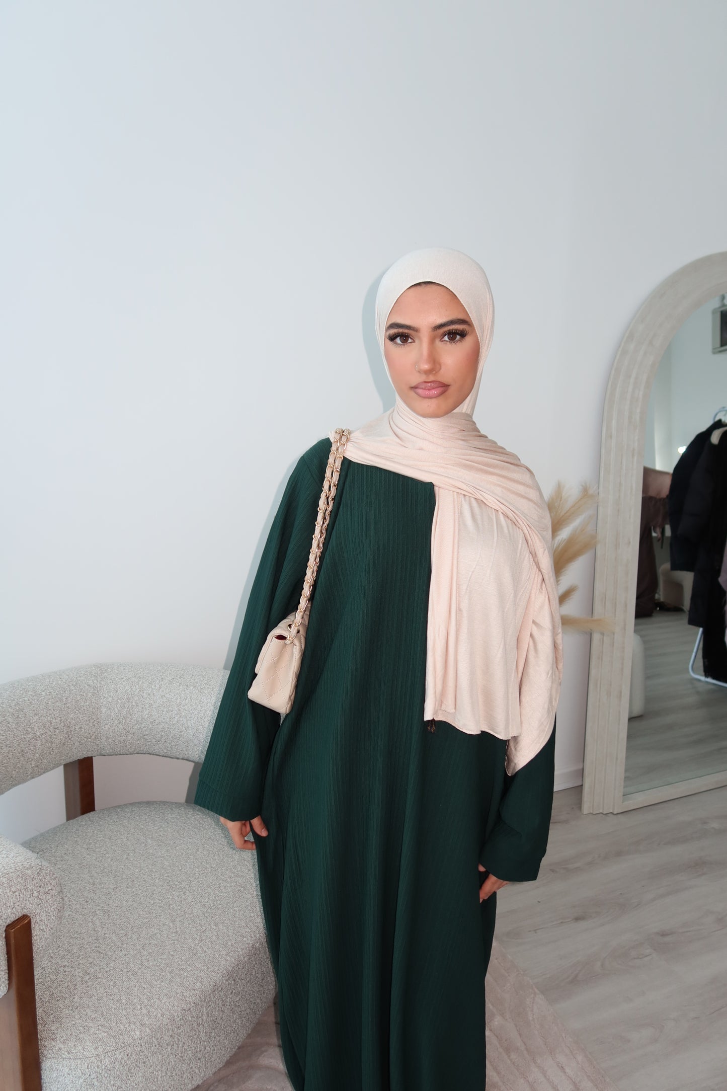 Knitted closed abaya