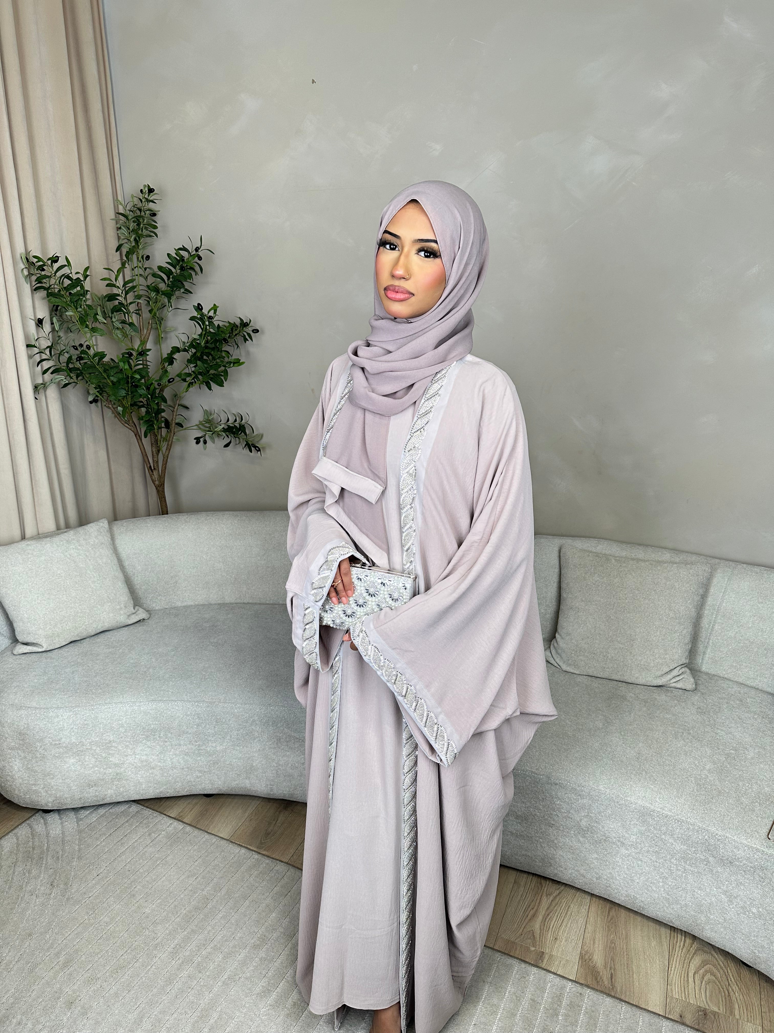 Dina abaya batwing set with inner slip size 60 *ex display model*