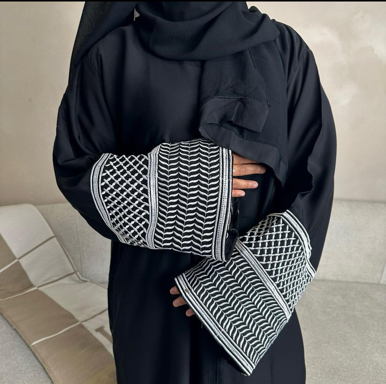 Keffiyeh abaya size 52 *ex display*