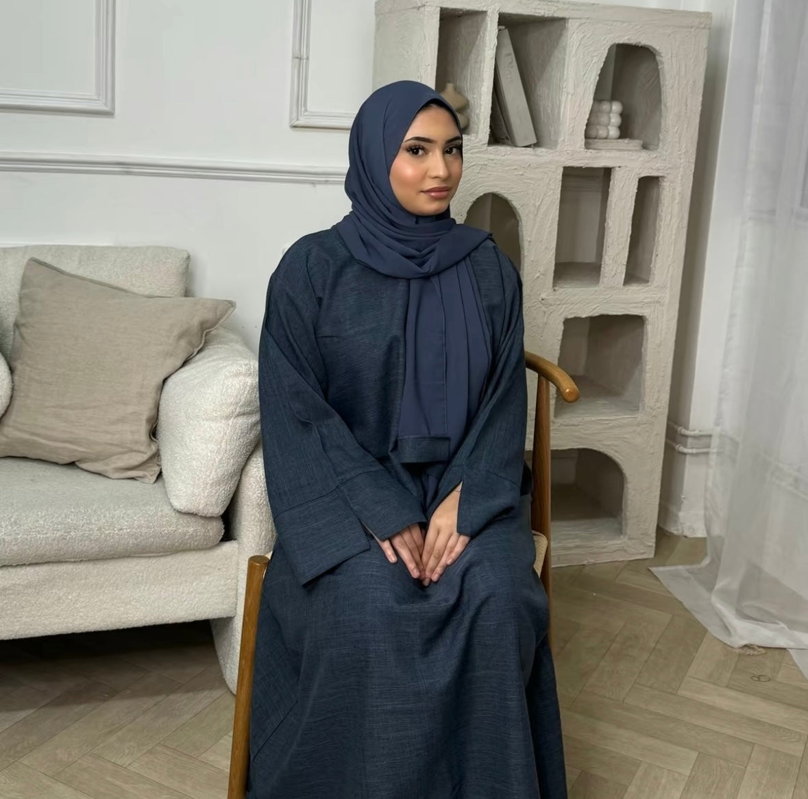 Closed Linen Abaya