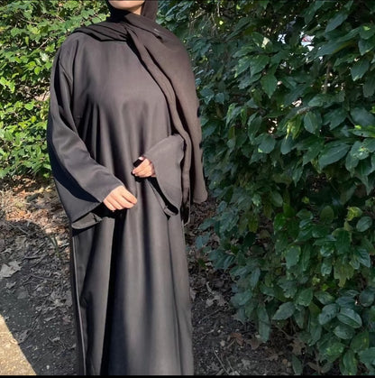 Nida Coloured Abaya *ex display*