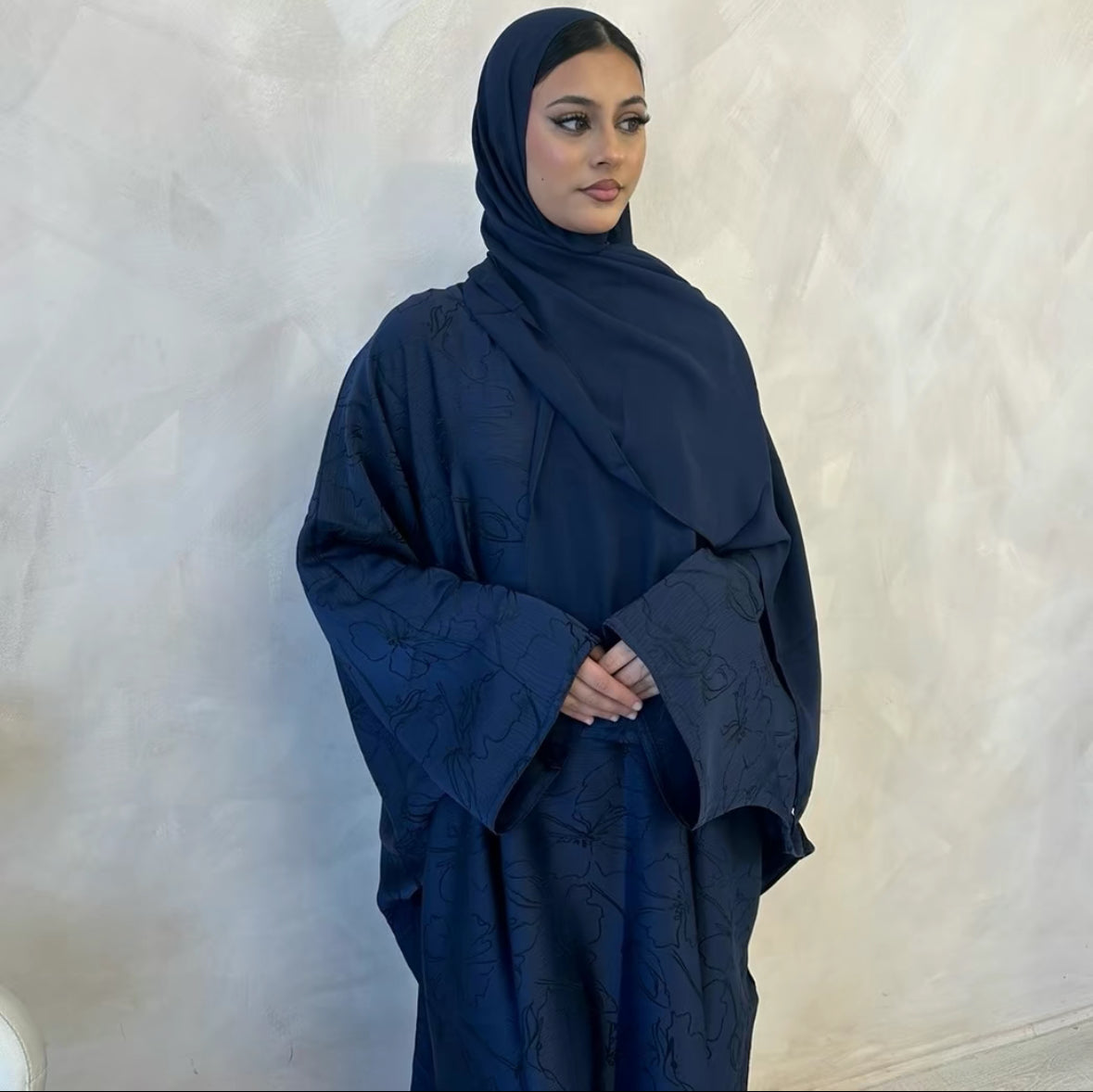 Inayaat Batwing Abaya (Inner Belt)