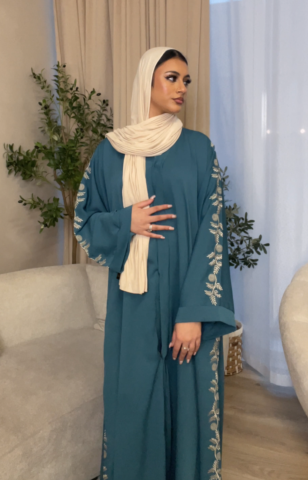 Saima Embroidery Abaya