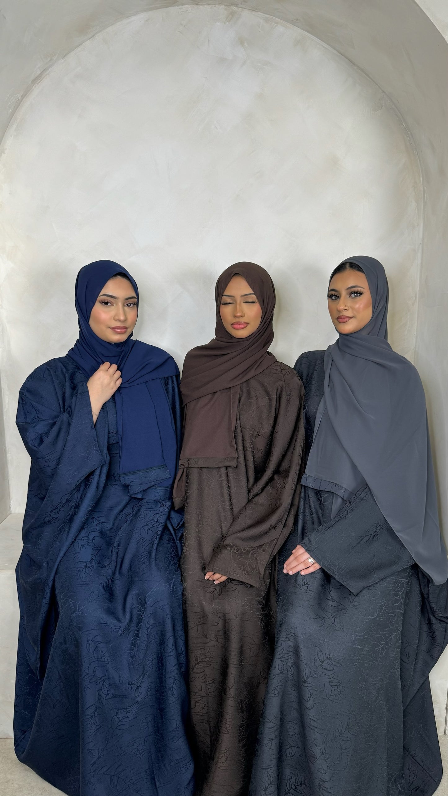 Habiba blue batwing abaya size blue 54