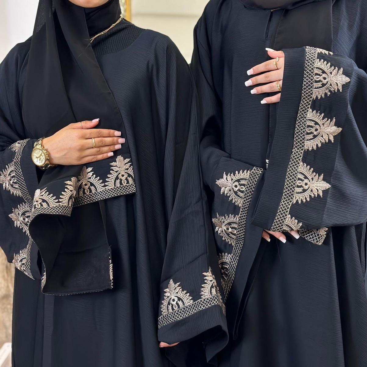 Arwa black wide sleeves abaya with gold lace