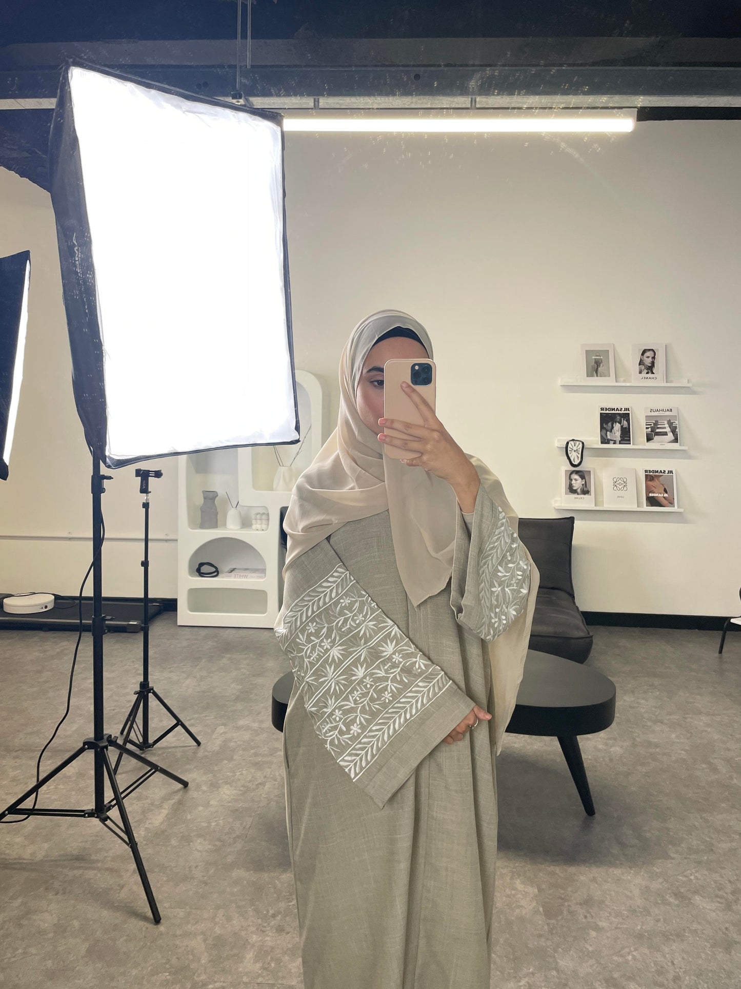 Rahma Embroidery Linen Abaya