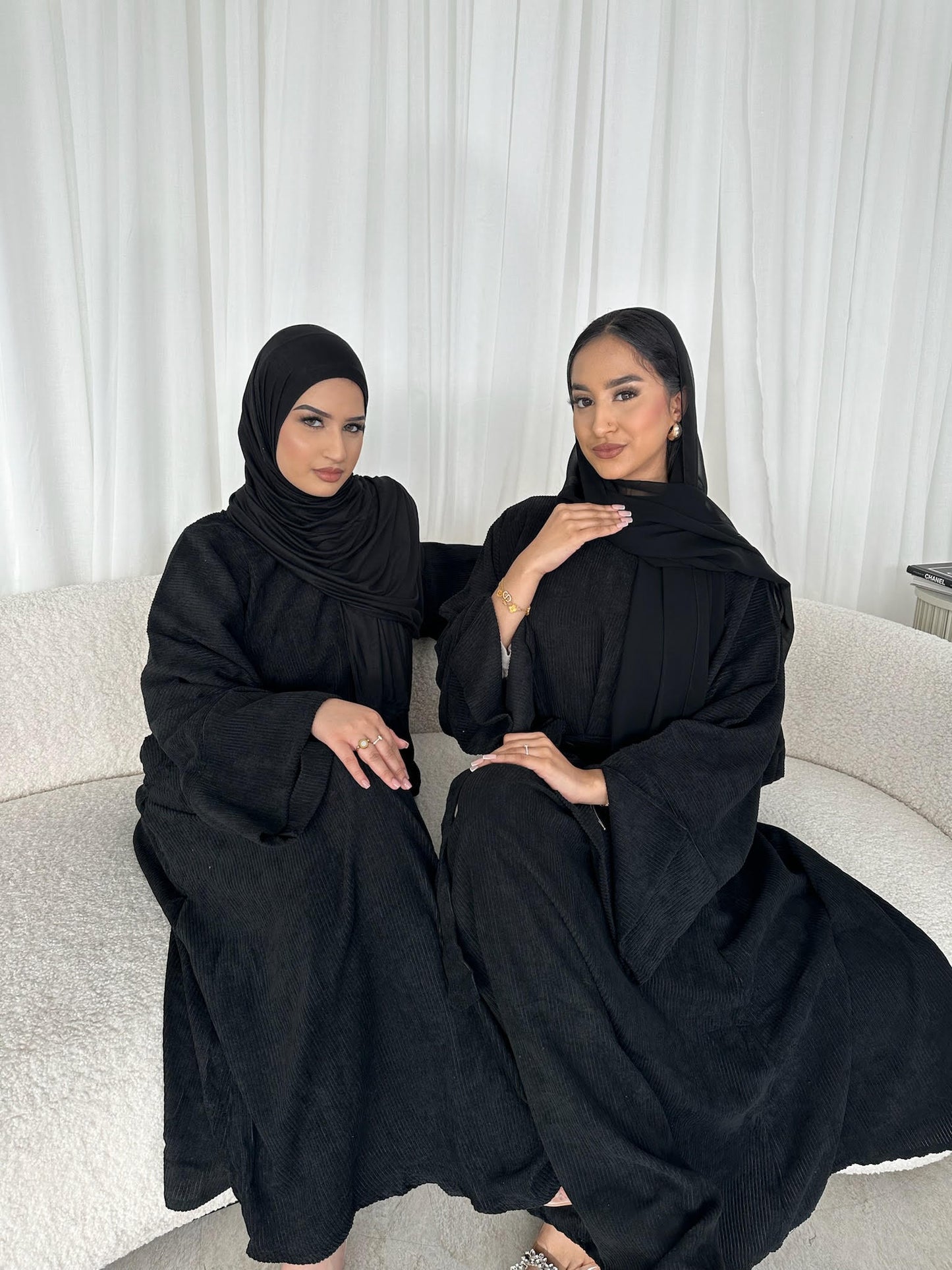 Corduroy Winter Abaya - Black | Closed Sleeve & Split Sleeve